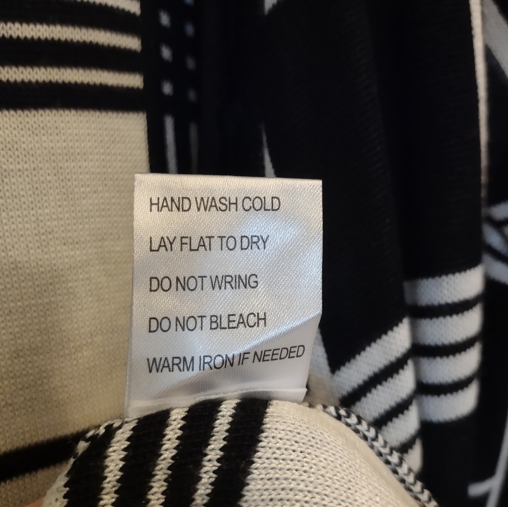 Fontana Black & White Plaid Open Cardigan Sweater with Fringe - Women's Size Med - Picture 11 of 11